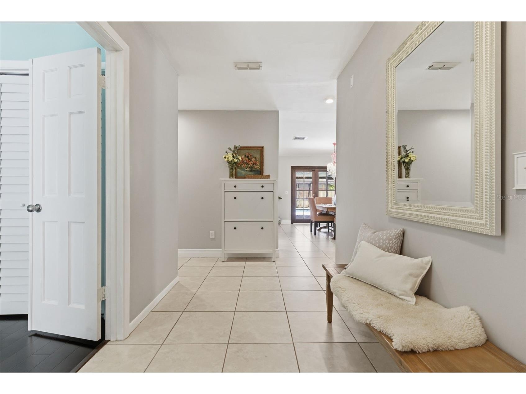 4221 Water Oaks Lane Tampa FL 33618 TB8509306 image8