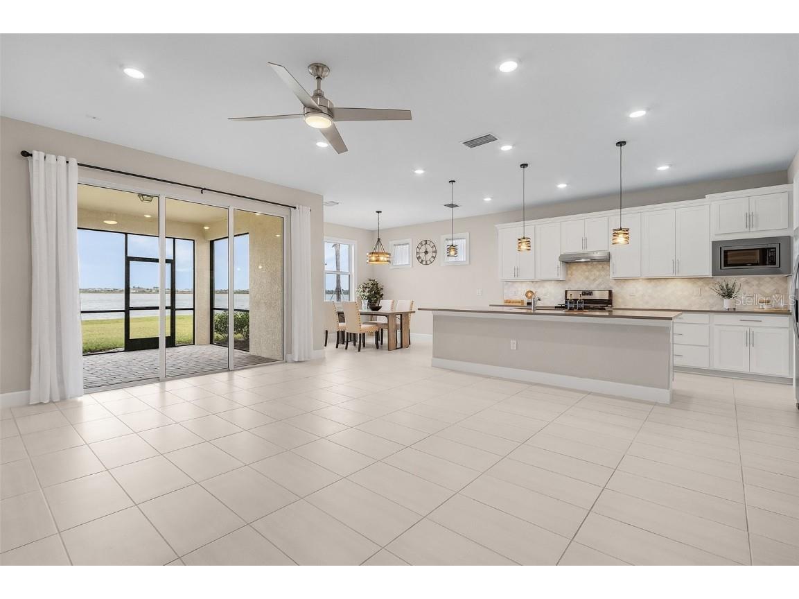 42211 Edgewater Drive Punta Gorda FL 33982 TB8449683 image3