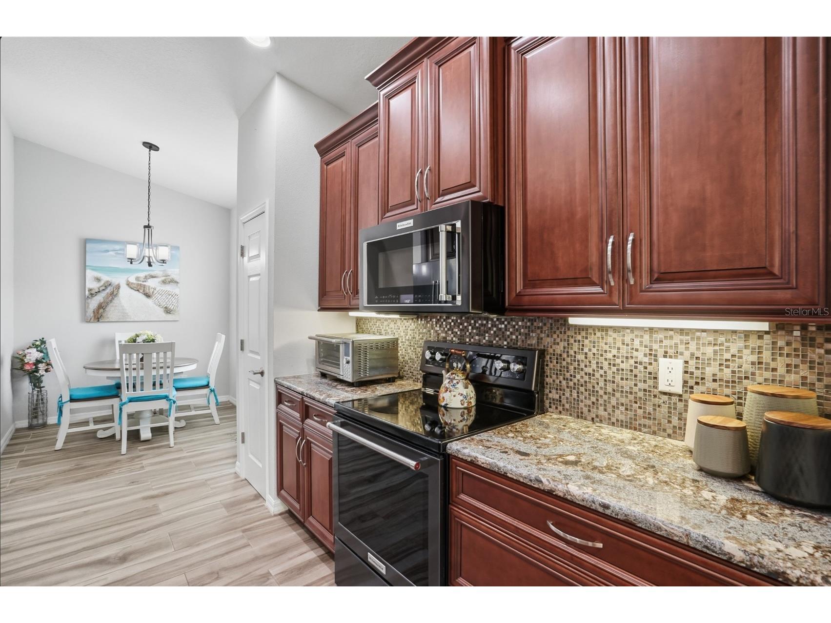 4222 65th Place E Sarasota FL 34243 A4691398 image18
