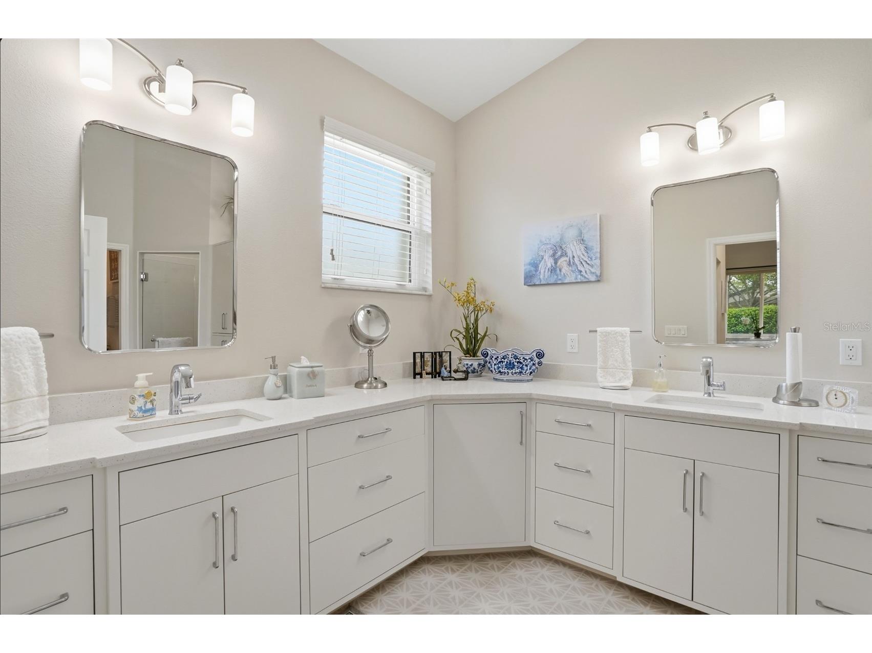 4222 65th Place E Sarasota FL 34243 A4691398 image24