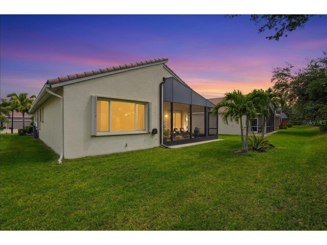 4222 65th Place E Sarasota FL 34243 A4691398 image37