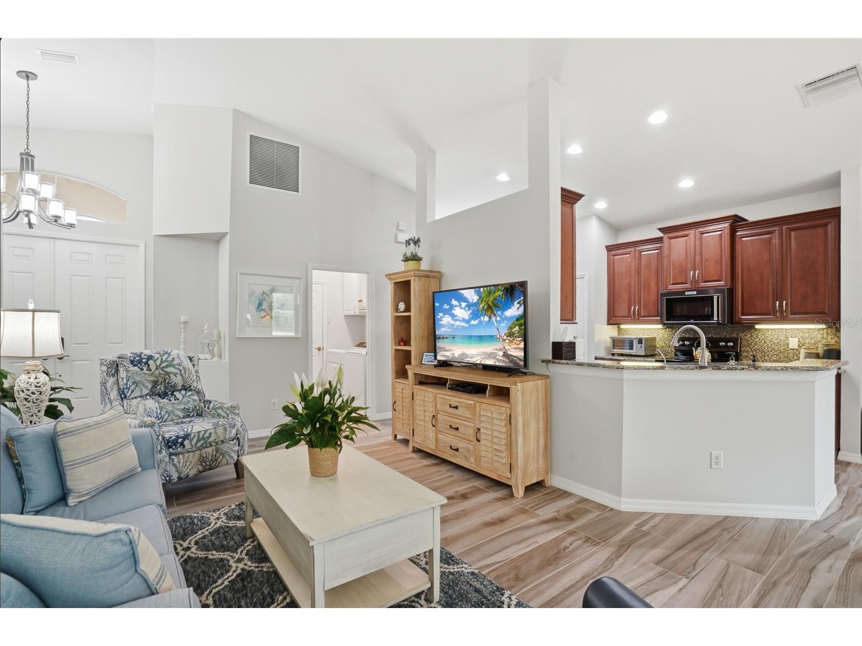 4222 65th Place E Sarasota FL 34243 A4691398 image6