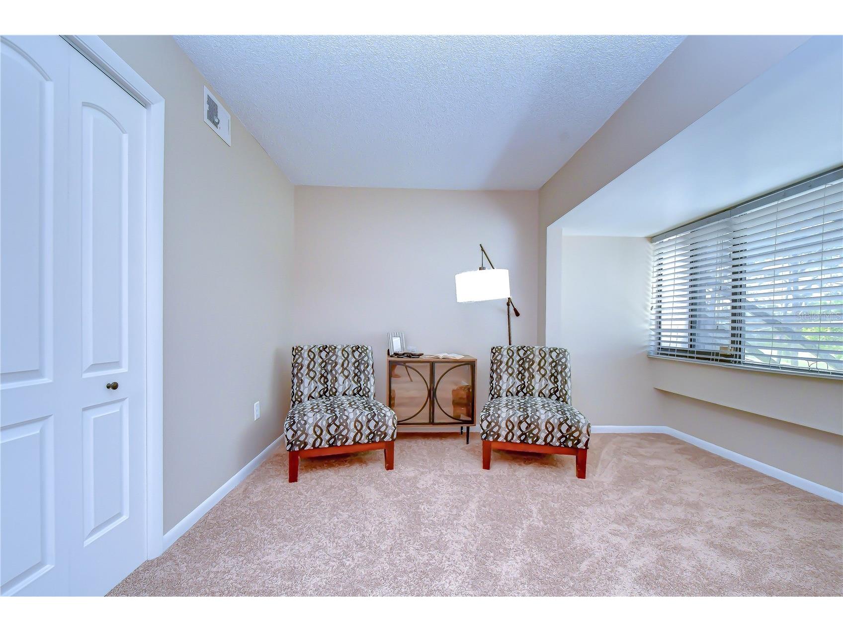 4222 Fairway Circle Tampa FL 33618 TB8508102 image17