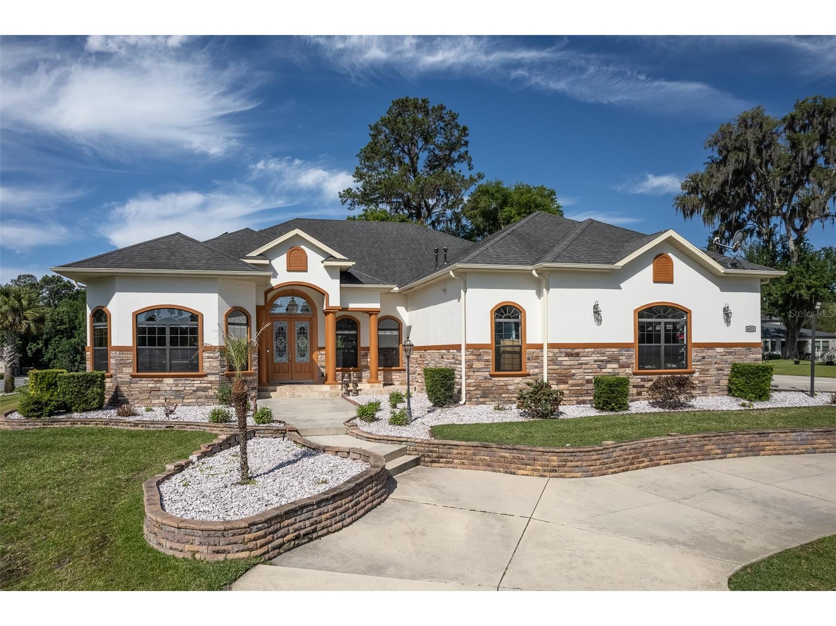 4222 SE 9th Avenue Ocala FL 34480 OM723022 image1