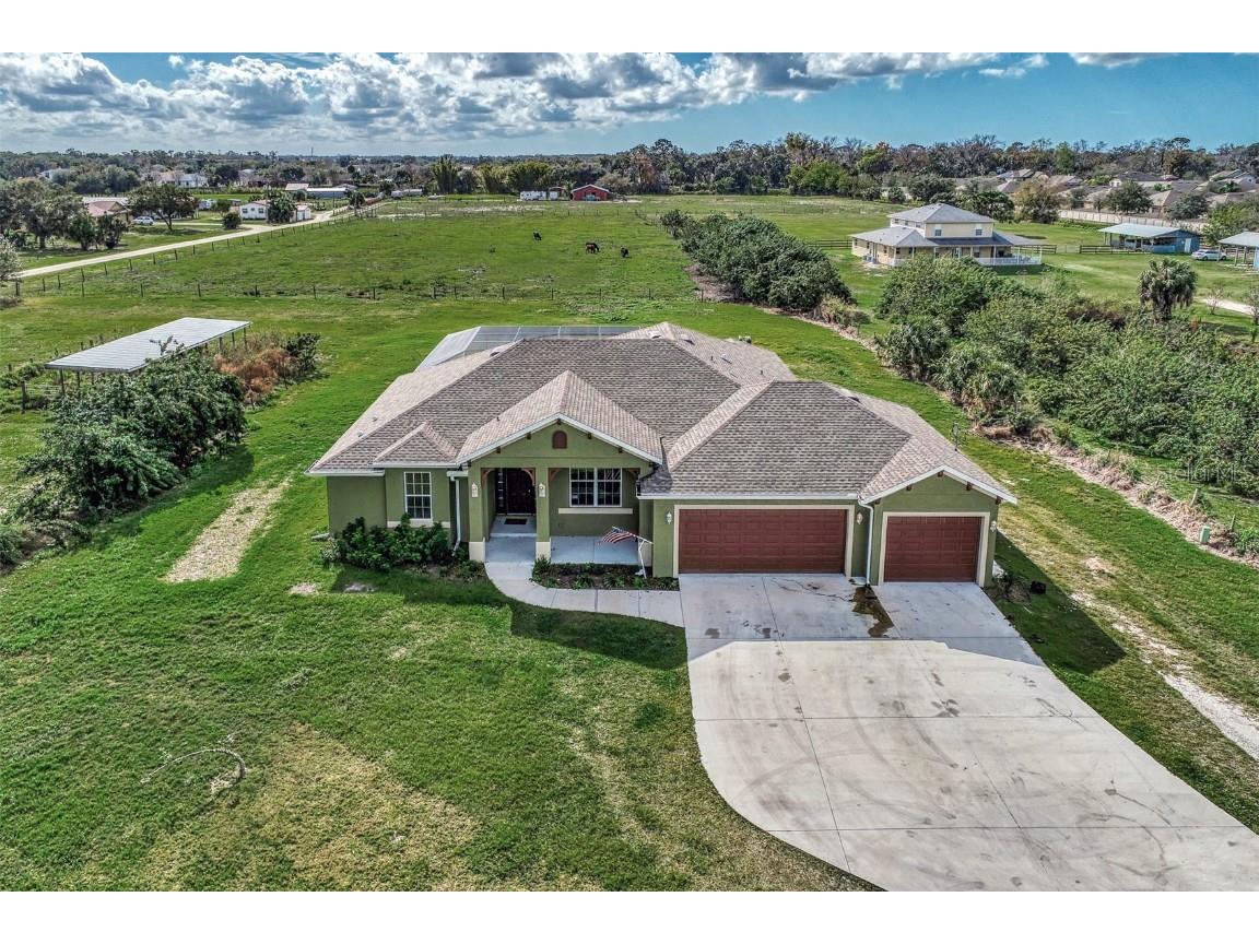 4223 77th Street E Palmetto FL 34221 A4599045 image1