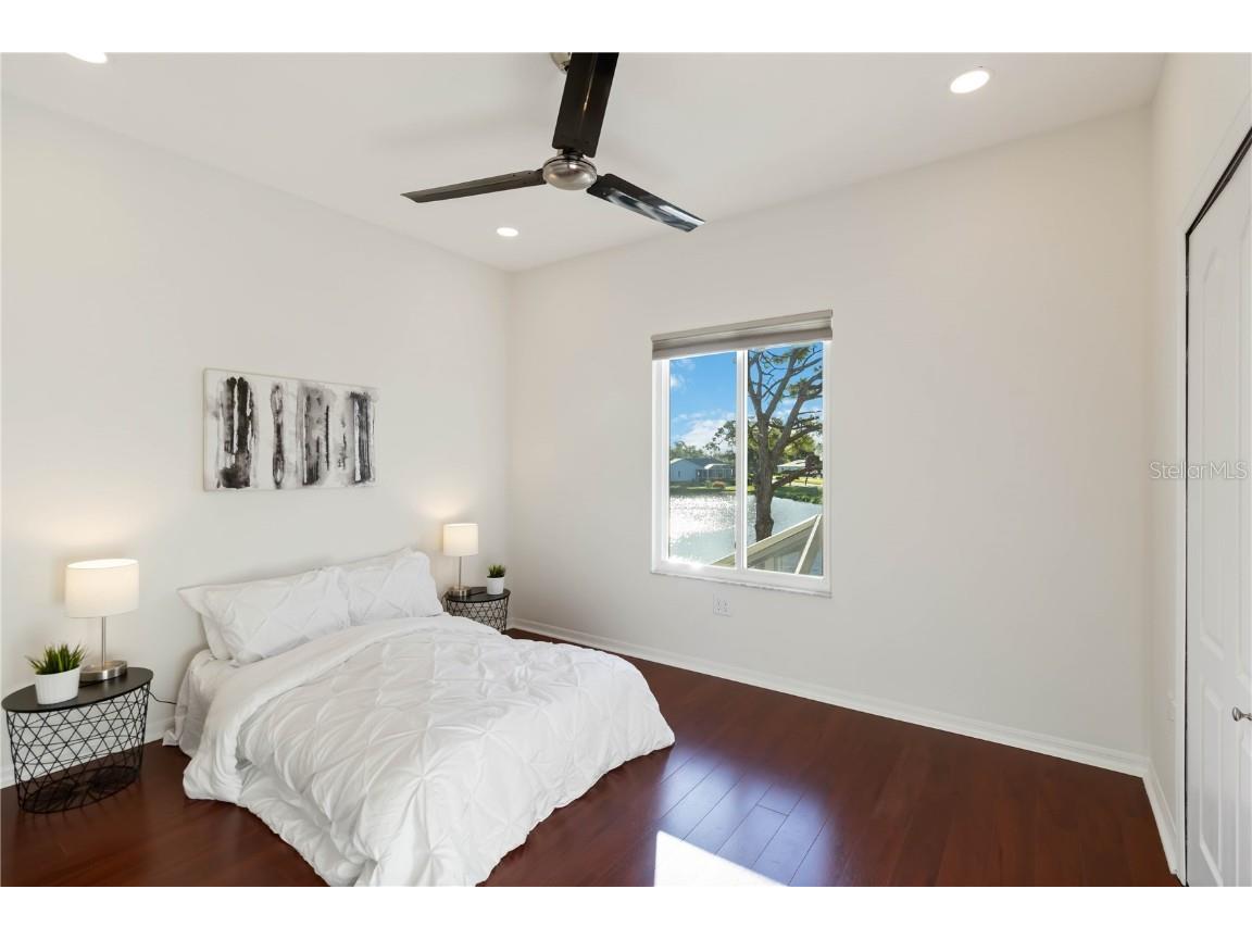 4223 Balmoral Way Sarasota FL 34238 A4668836 image32