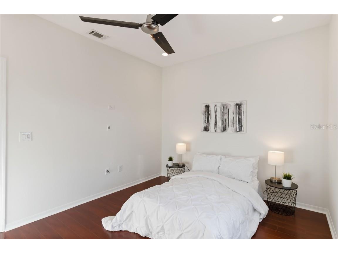 4223 Balmoral Way Sarasota FL 34238 A4668836 image33