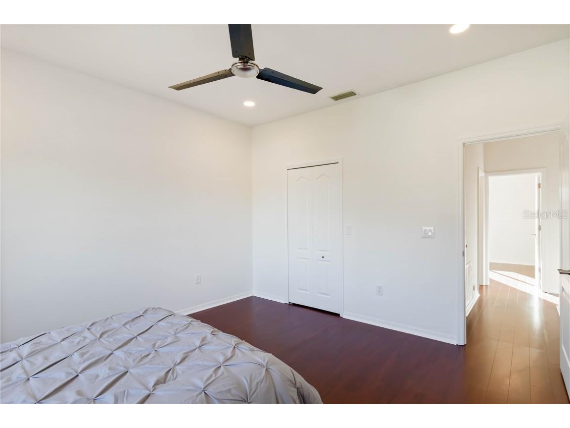 4223 Balmoral Way Sarasota FL 34238 A4668836 image36