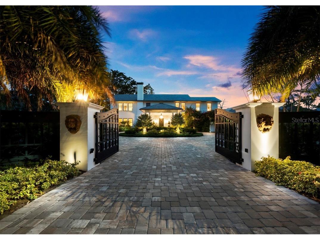 4223 Bay Shore Road Sarasota FL 34234 A4580231 image1