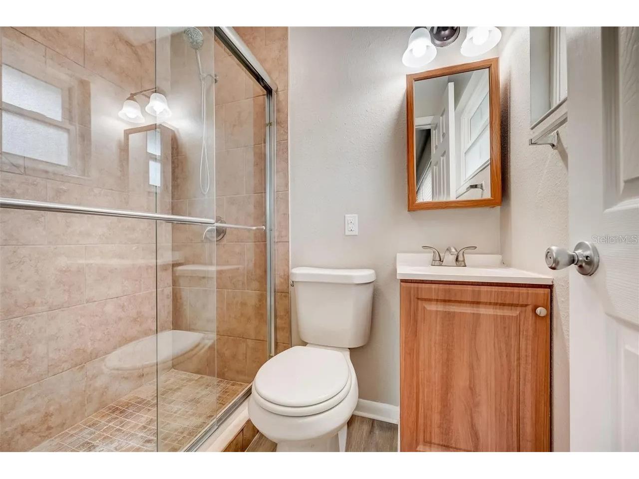 4223 E Pine Hill Circle Orlando FL 32808 O6402392 image11