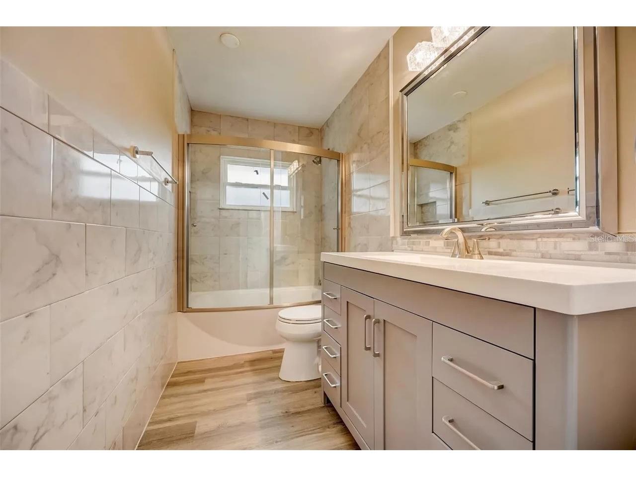 4223 E Pine Hill Circle Orlando FL 32808 O6402392 image14