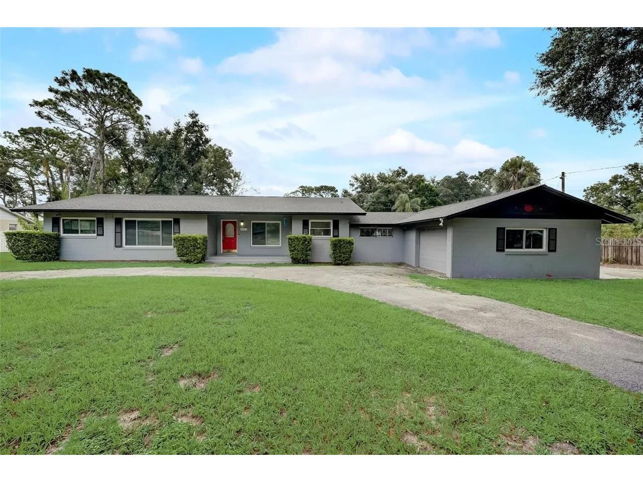 4223 E Pine Hill Circle Orlando FL 32808 O6402392 image2