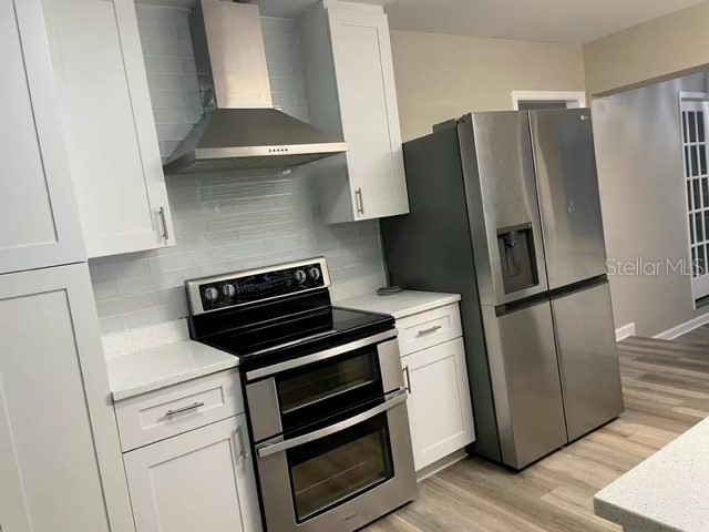 4223 E Pine Hill Circle Orlando FL 32808 O6402392 image4