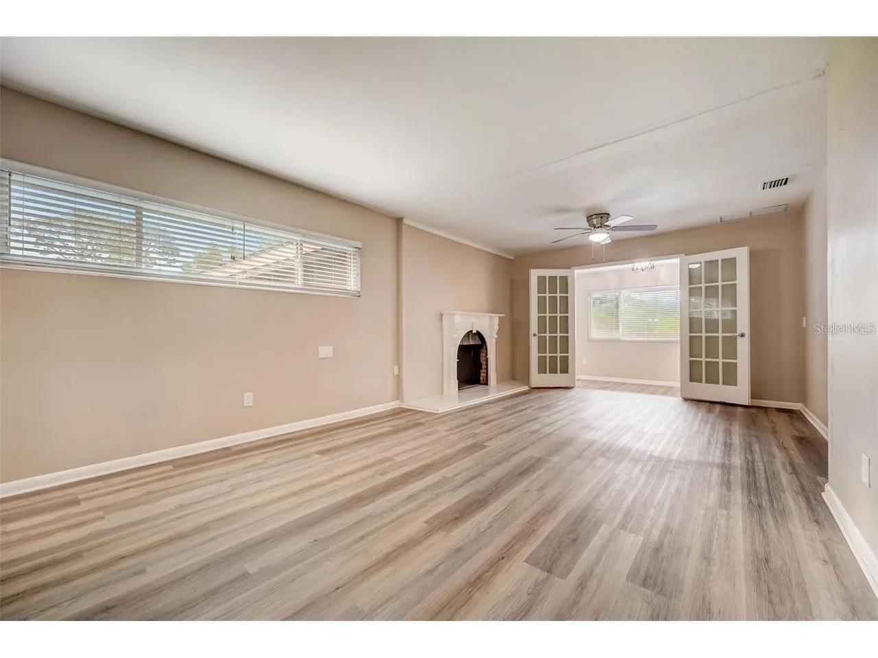 4223 E Pine Hill Circle Orlando FL 32808 O6402392 image5