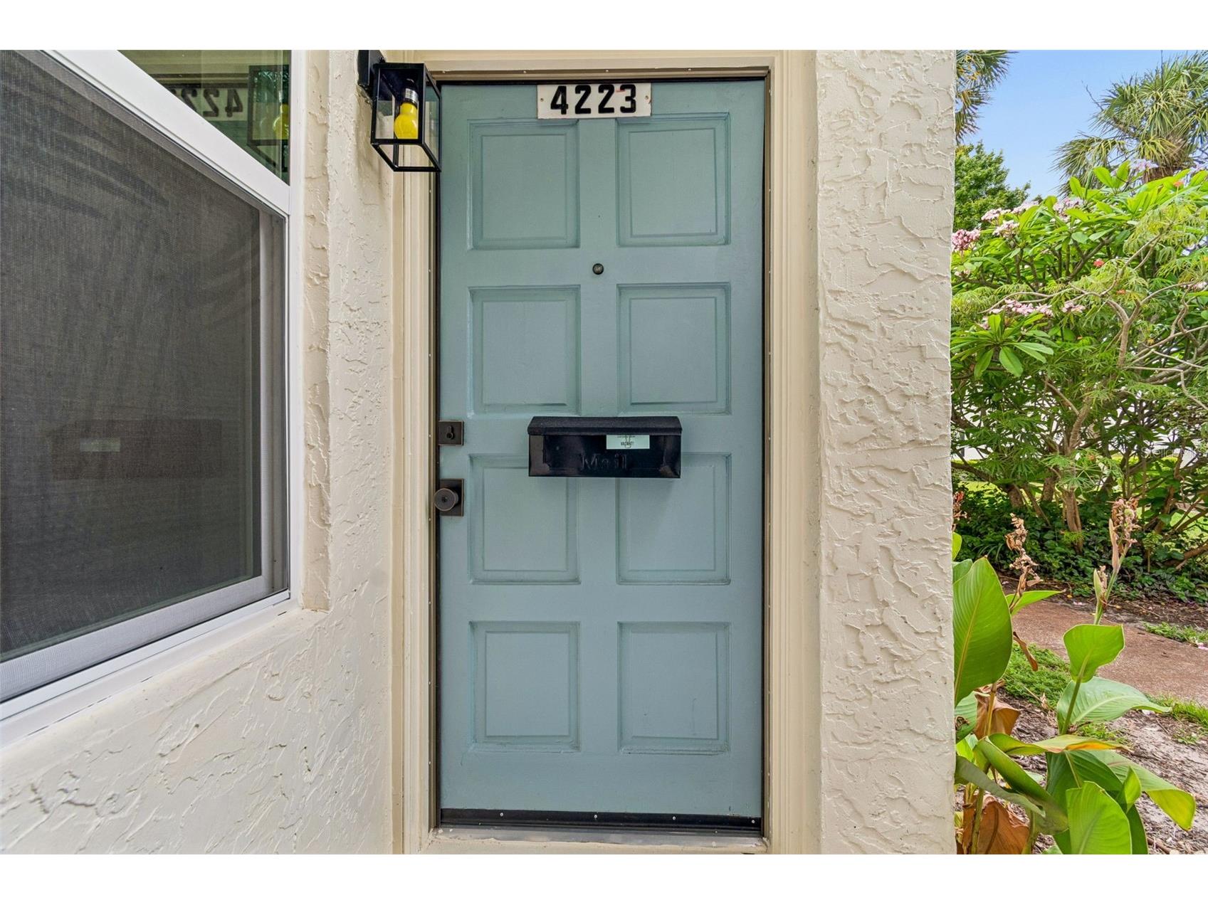 4223 La Palma Court Tampa FL 33611 TB8526533 image2