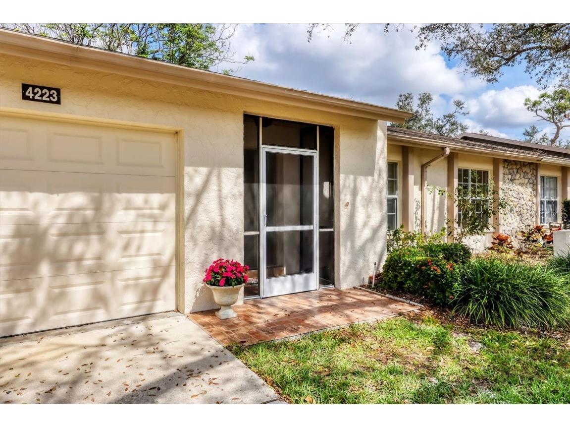 4223 Oakhurst Circle E #3025 Sarasota FL 34233 A4666686 image2