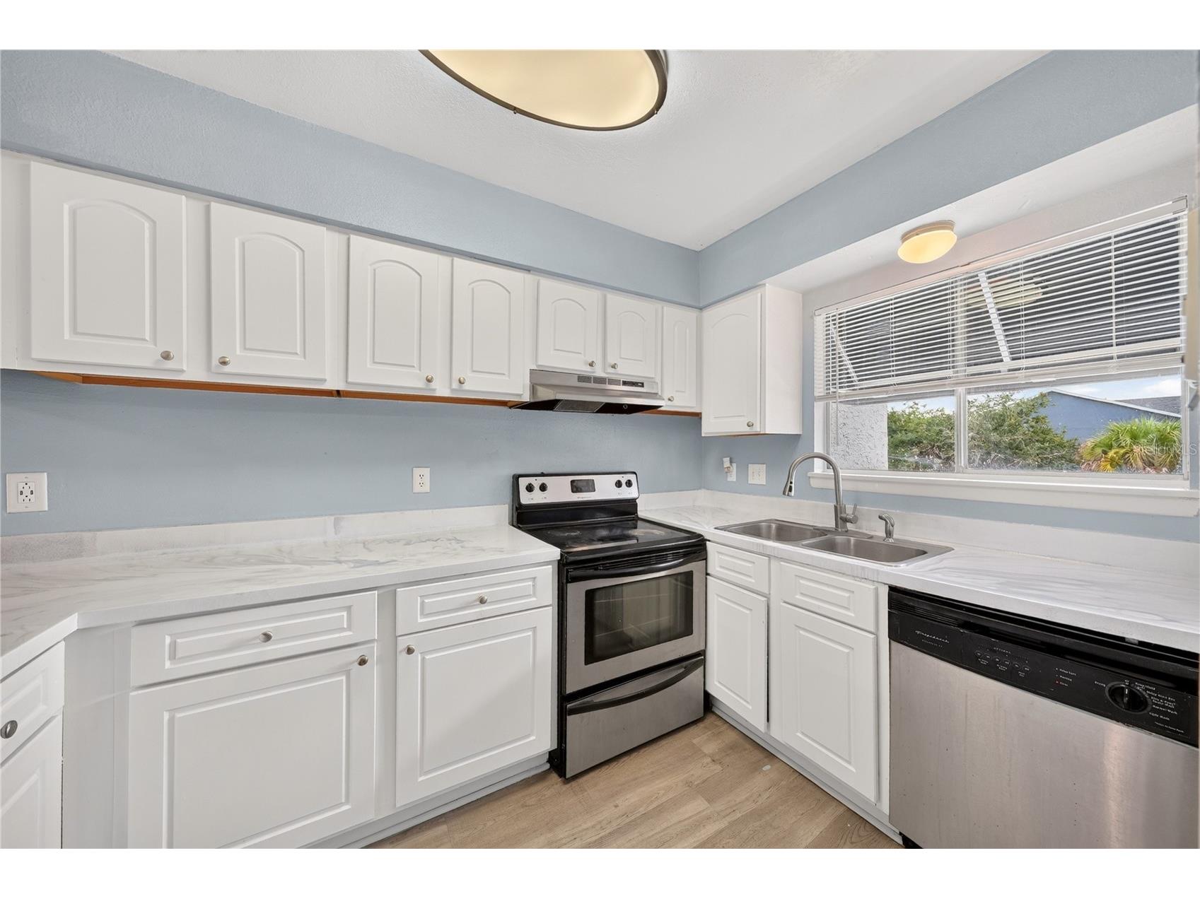4223 S. Semoran Blvd #6 Orlando FL 32822 O6419790 image4