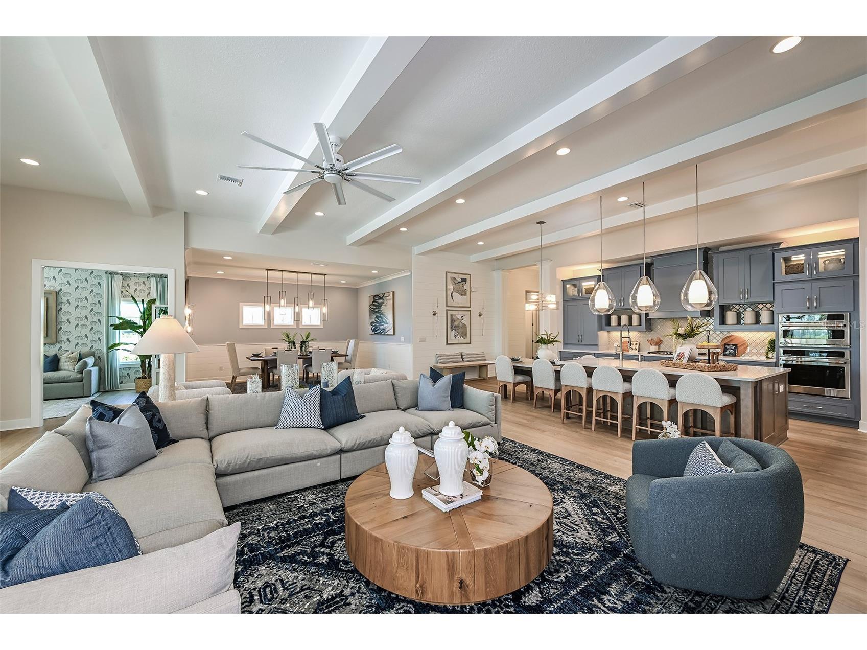 4223 Springhouse Circle Lakewood Ranch FL 34211 TB8477590 image3