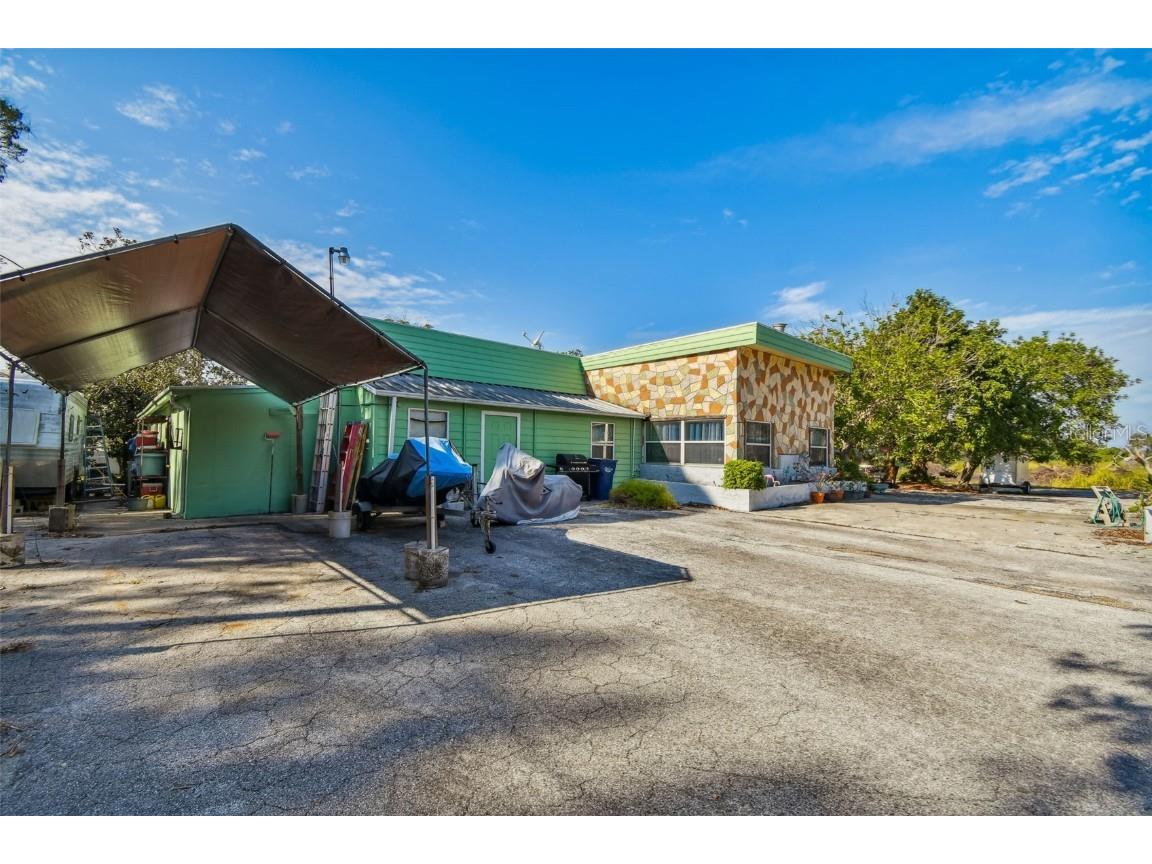 4223 Us Highway 19 Palmetto FL 34221 A4629080 image1