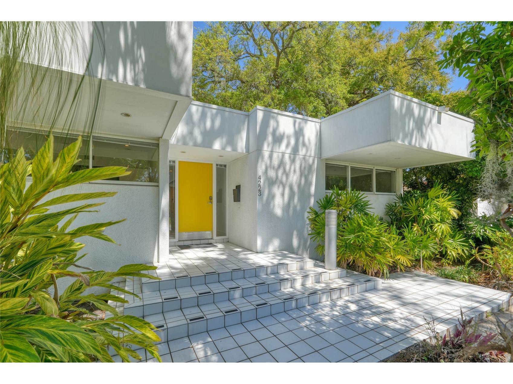 4223 W Cleveland Street Tampa FL 33609 TB8485926 image1