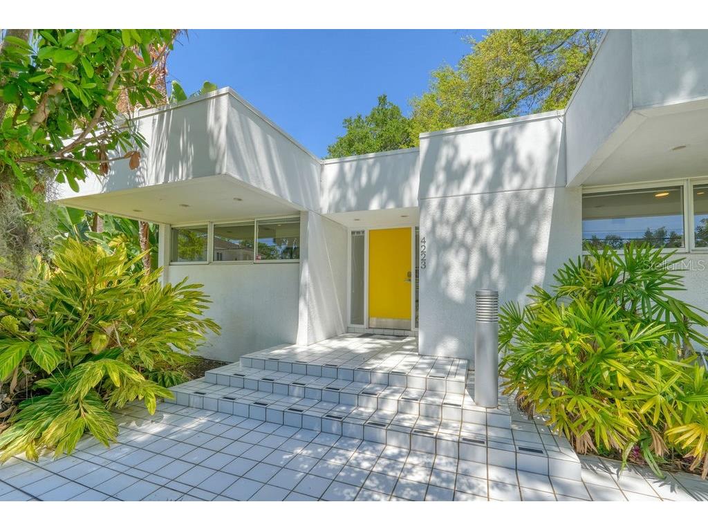 4223 W Cleveland Street Tampa FL 33609 TB8485926 image3