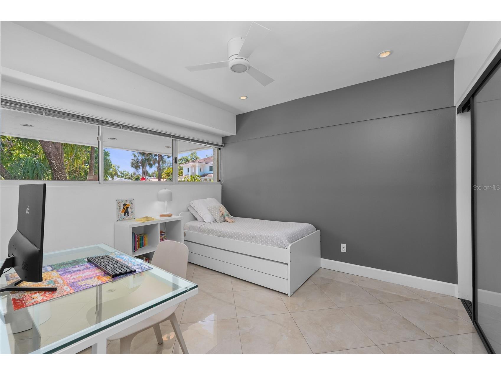 4223 W Cleveland Street Tampa FL 33609 TB8485926 image32