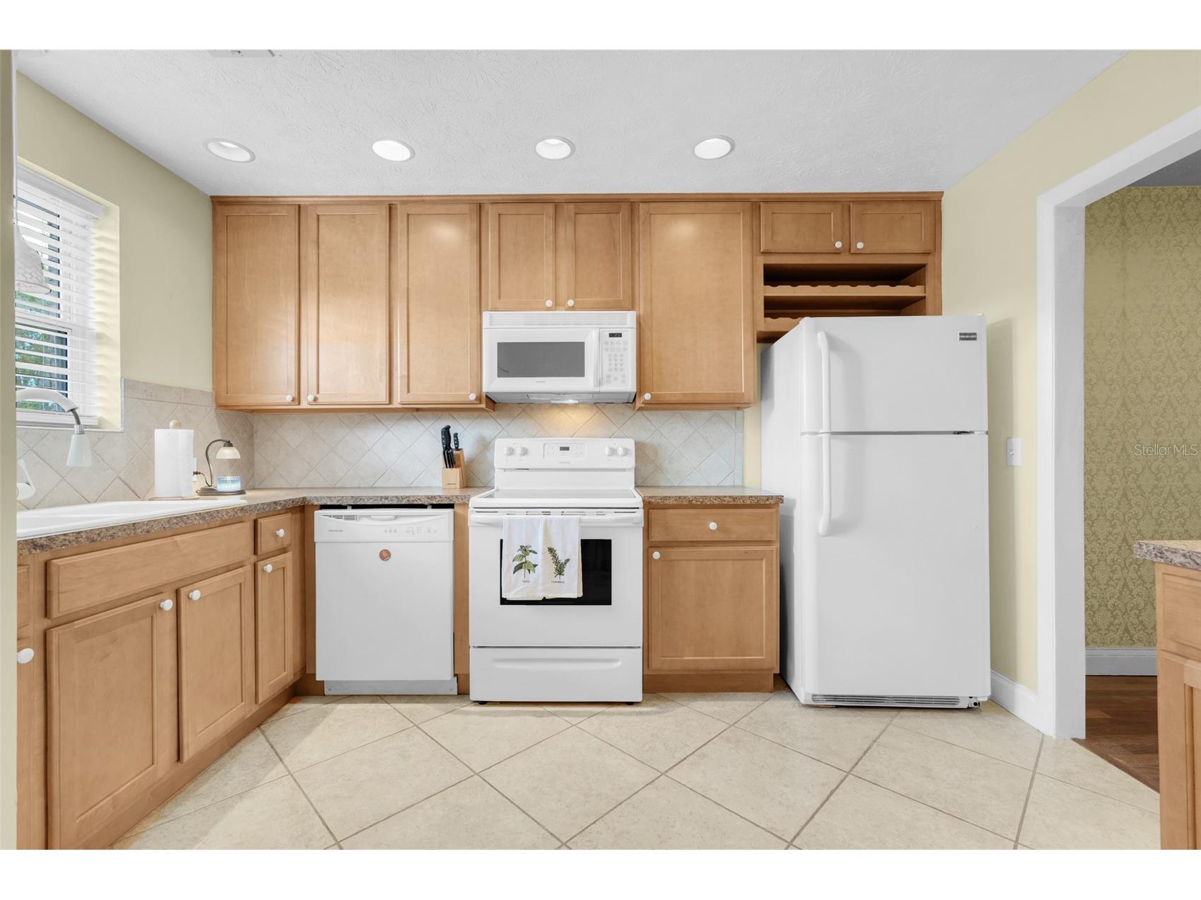 4224 Lake Underhill Road #8B8 Orlando FL 32803 O6388810 image3