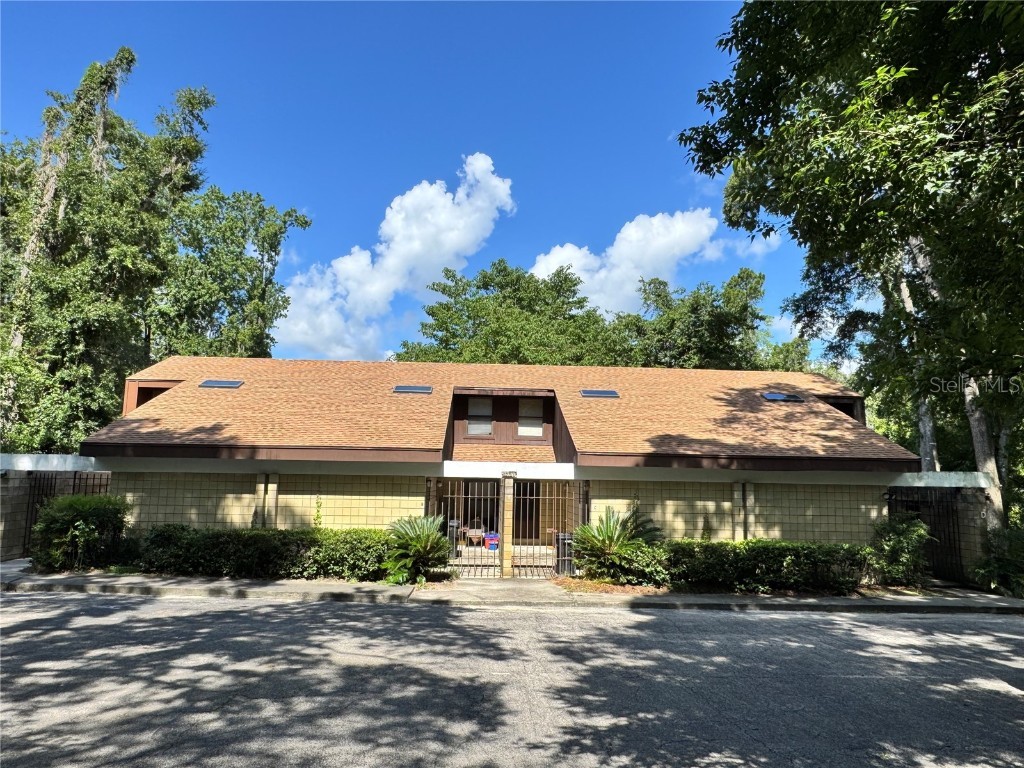 4224 SW 70th Terrace #A Gainesville FL 32608 GC532293 image1