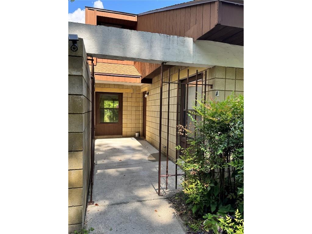 4224 SW 70th Terrace #A Gainesville FL 32608 GC532293 image3