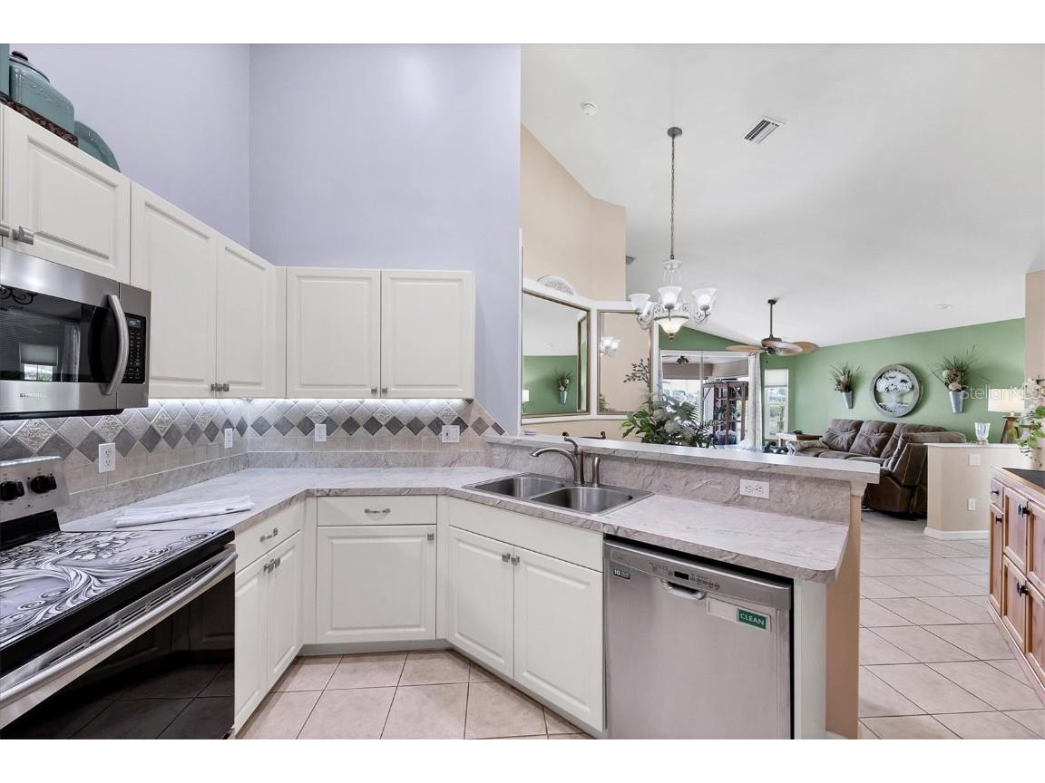 4225 Fairway Drive North Port FL 34287 D6142501 image11