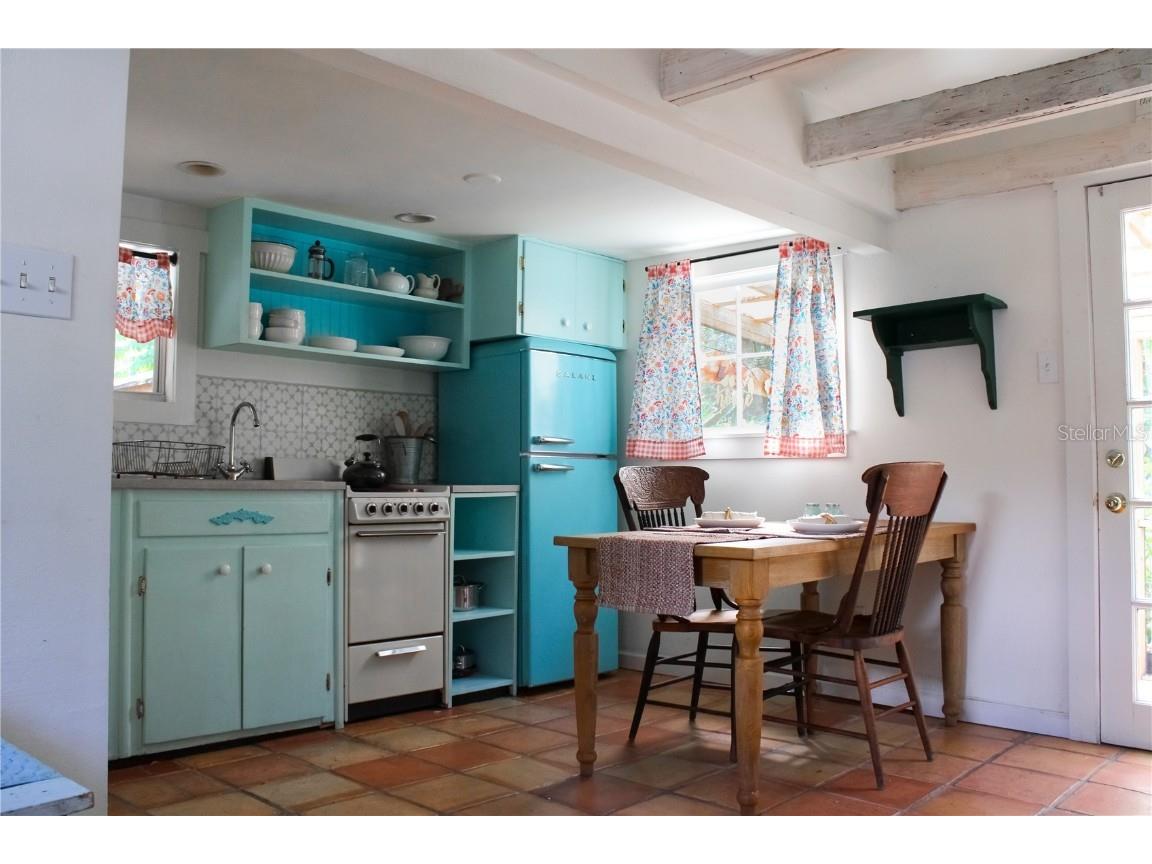 4225 Old Bradenton Road #C Sarasota FL 34234 TB8443988 image3