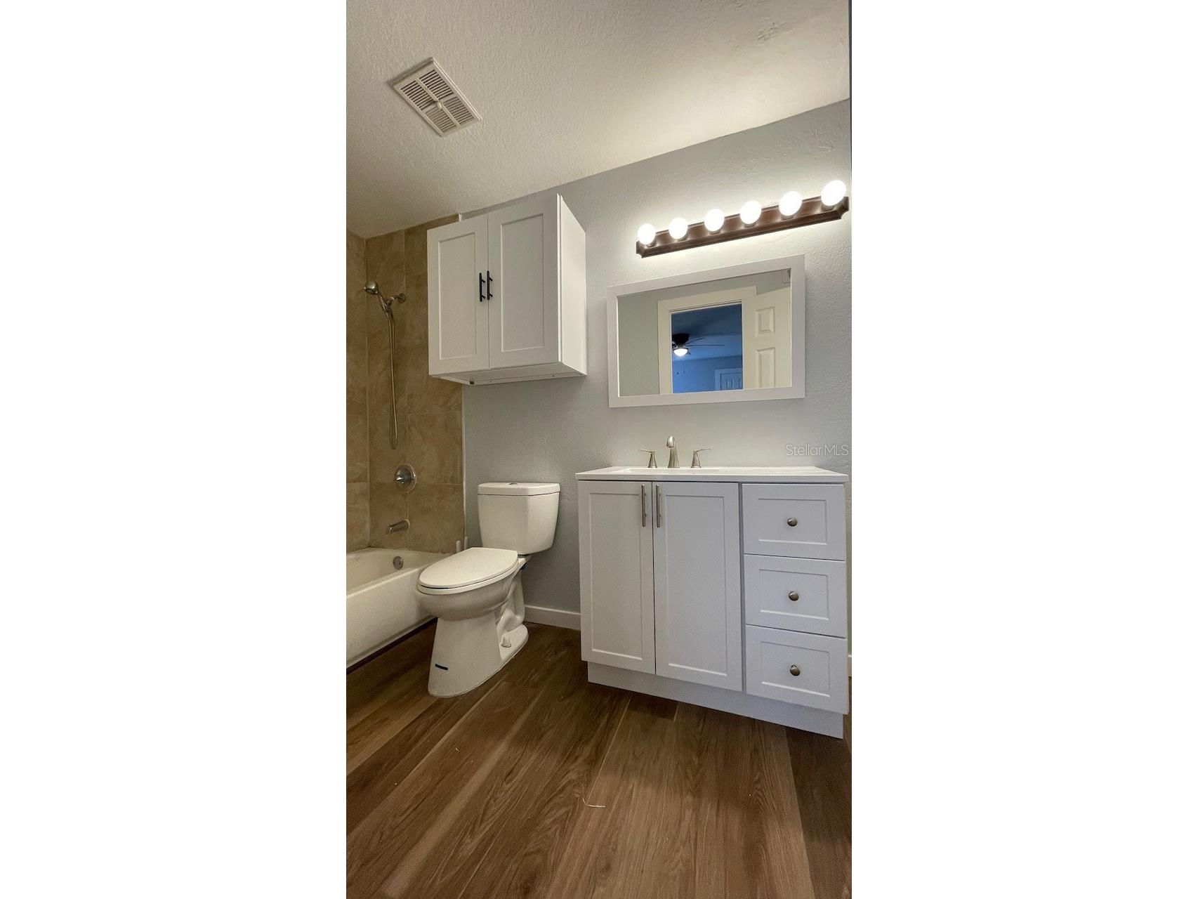 4225 Thornbriar Lane #201 Orlando FL 32822 O6399330 image16