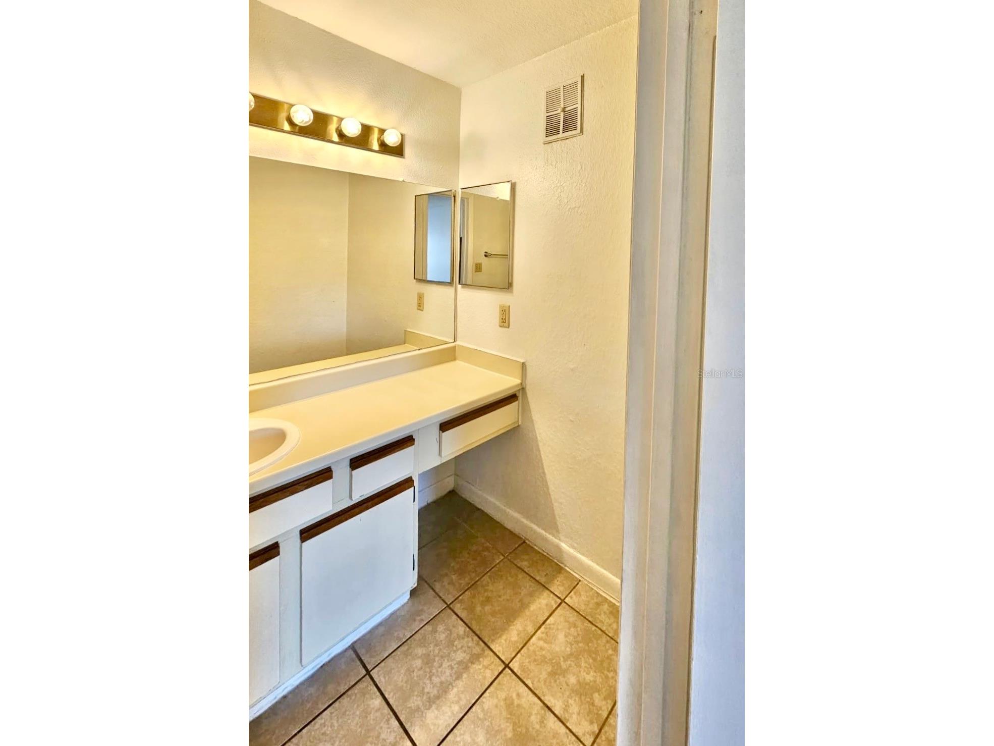 4225 Thornbriar Lane #208 Orlando FL 32822 O6340800 image15