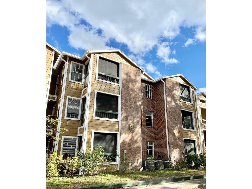 4225 Thornbriar Lane #305 Orlando FL 32822 O6101025 image1
