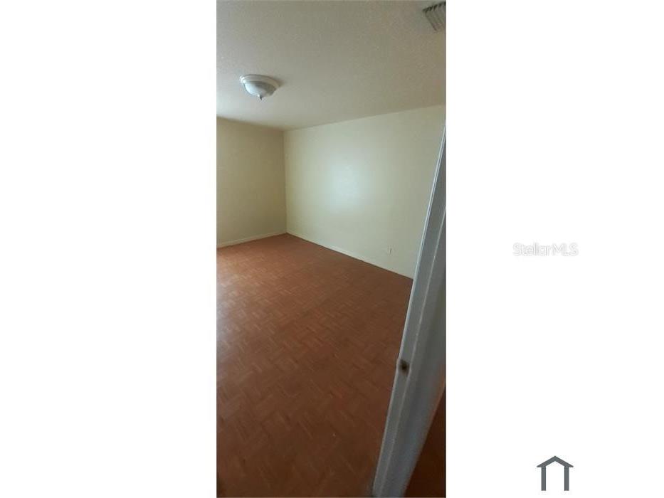 4226 E Palifox Street Tampa FL 33610 TB8528671 image9
