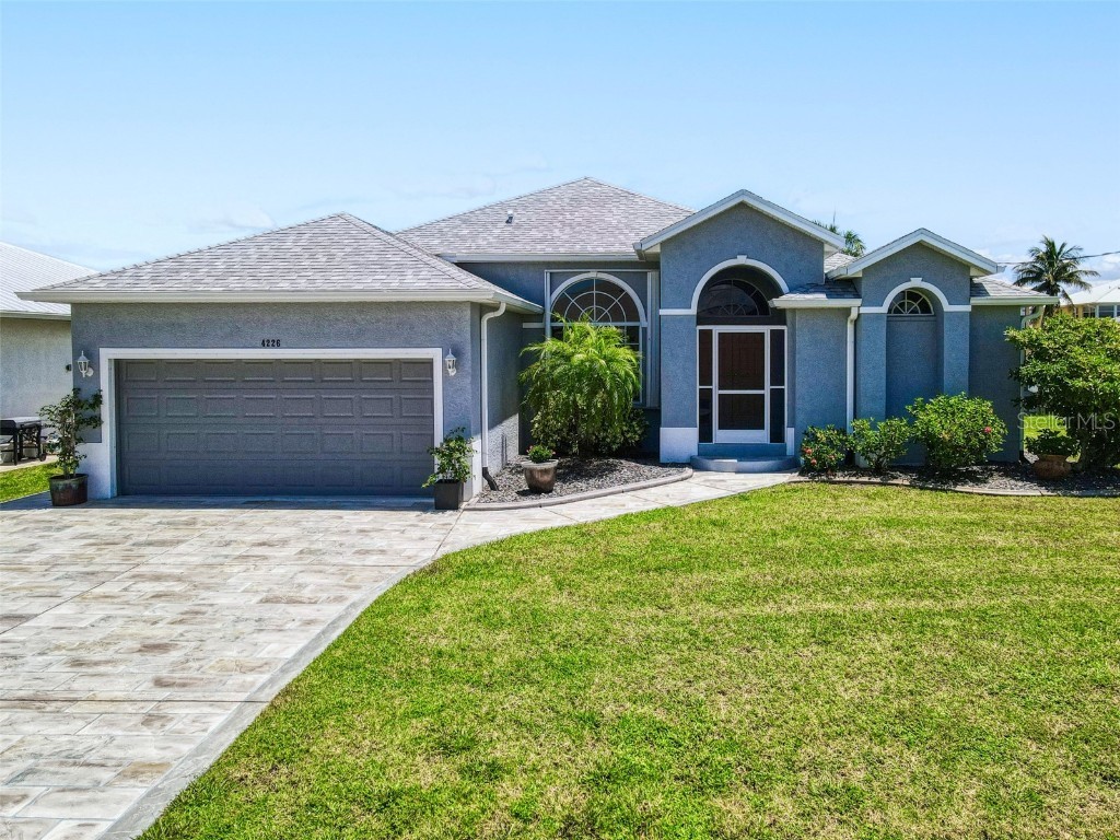 4226 Palm Drive Punta Gorda FL 33950 C7513474 image1