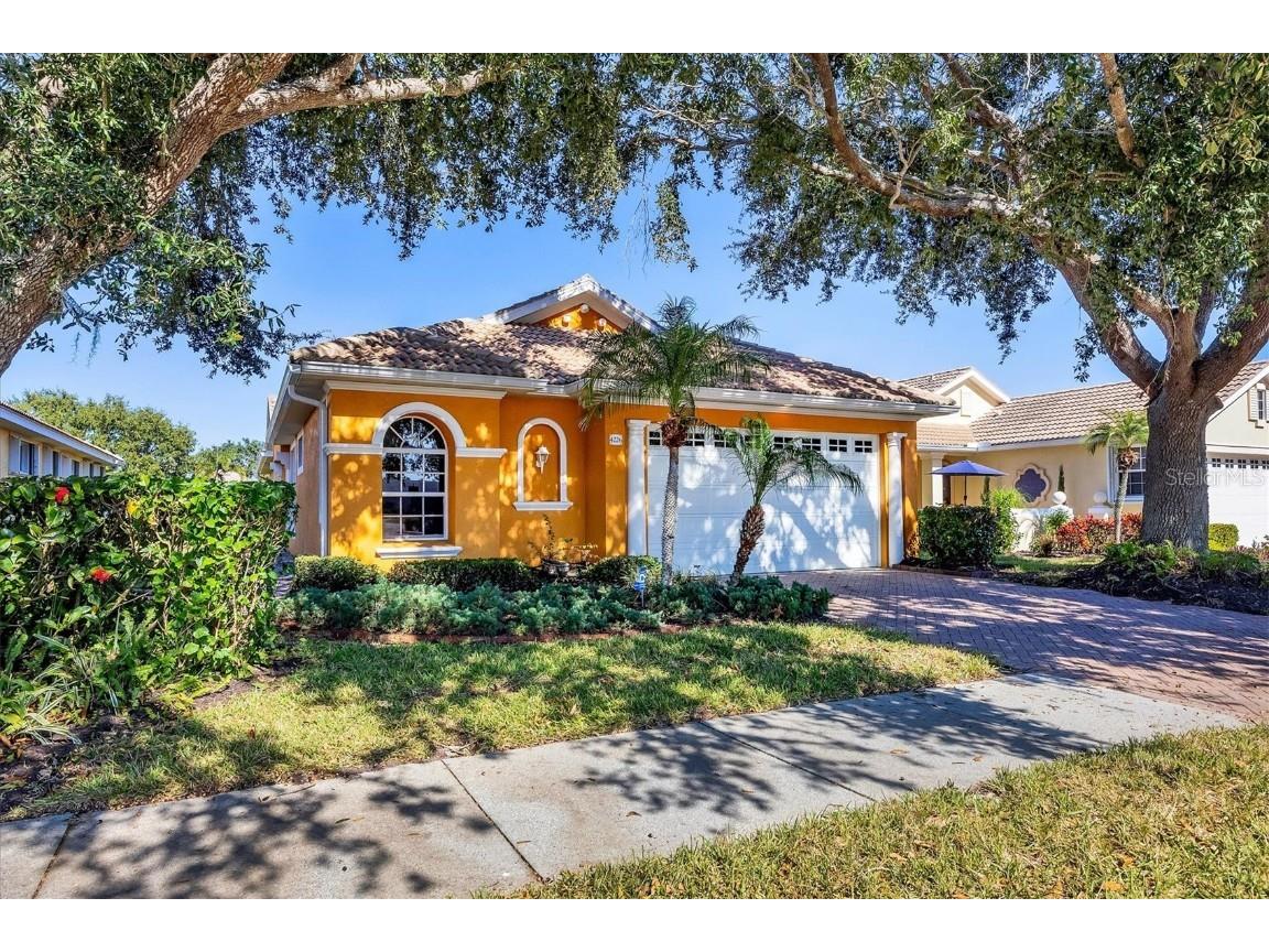 4226 Reflections Parkway Sarasota FL 34233 A4672784 image2