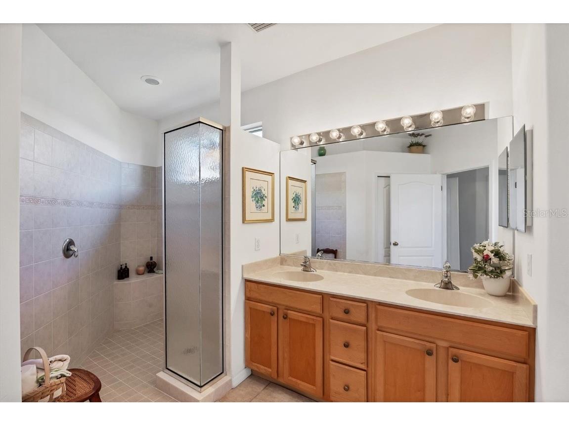 4226 Reflections Parkway Sarasota FL 34233 A4672784 image24