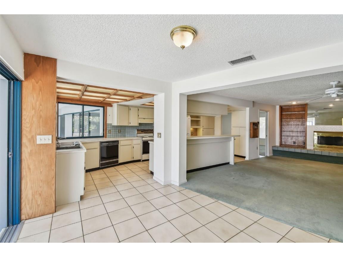 4226 Saltwater Boulevard Tampa FL 33615 TB8376793 image14