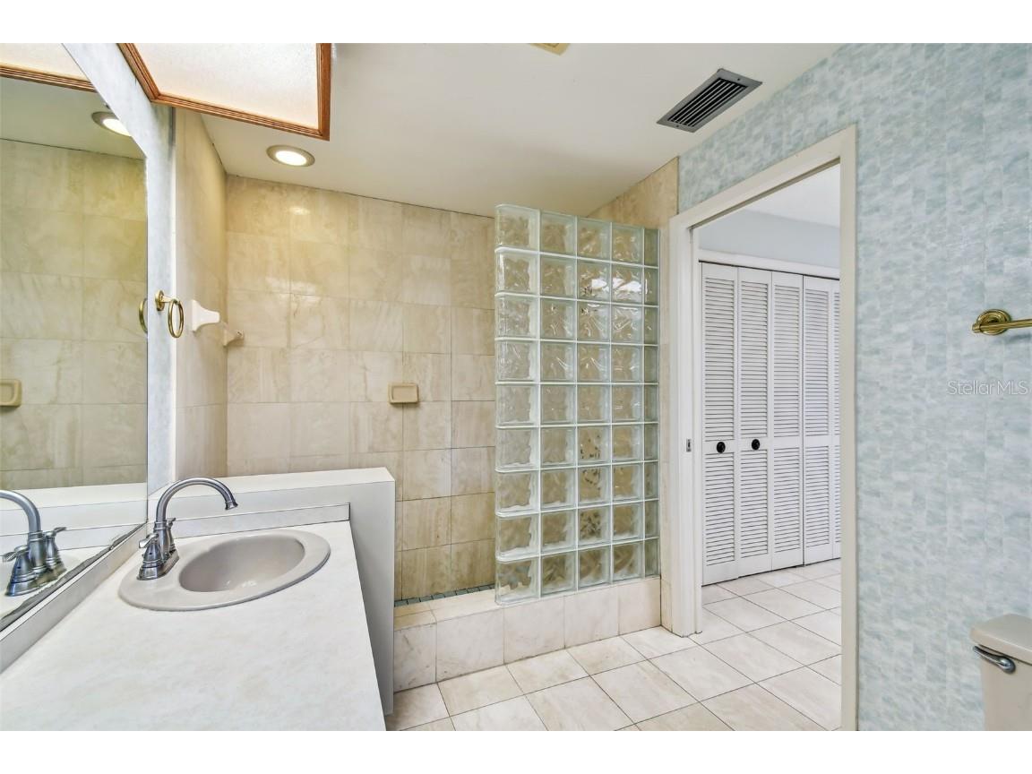 4226 Saltwater Boulevard Tampa FL 33615 TB8376793 image31