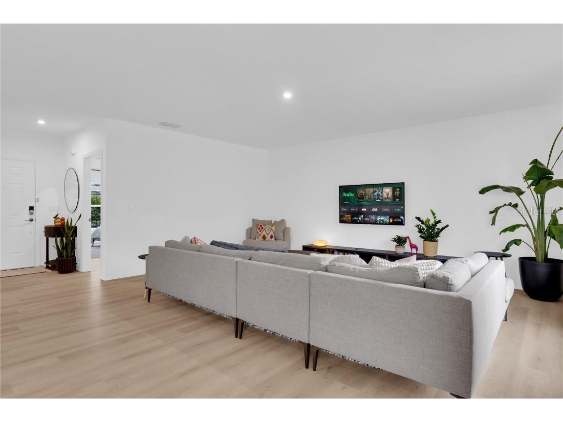 4226 Southern Vista Loop Saint Cloud FL 34772 O6344253 image9