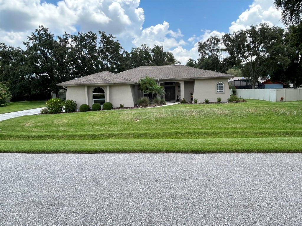 4226 Thomas Wood Lane Winter Haven FL 33880 P4926370 image1