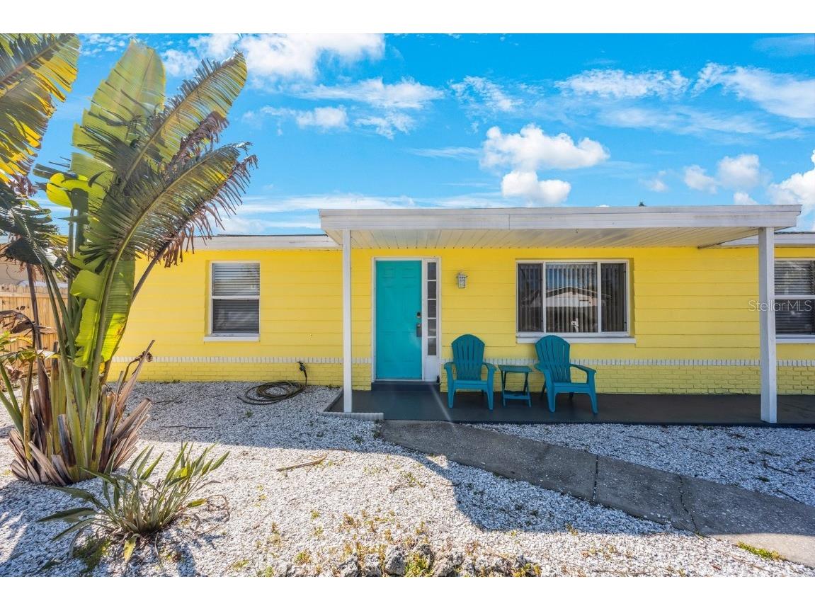 4226 Woodfield Avenue Holiday FL 34691 TB8357887 image1