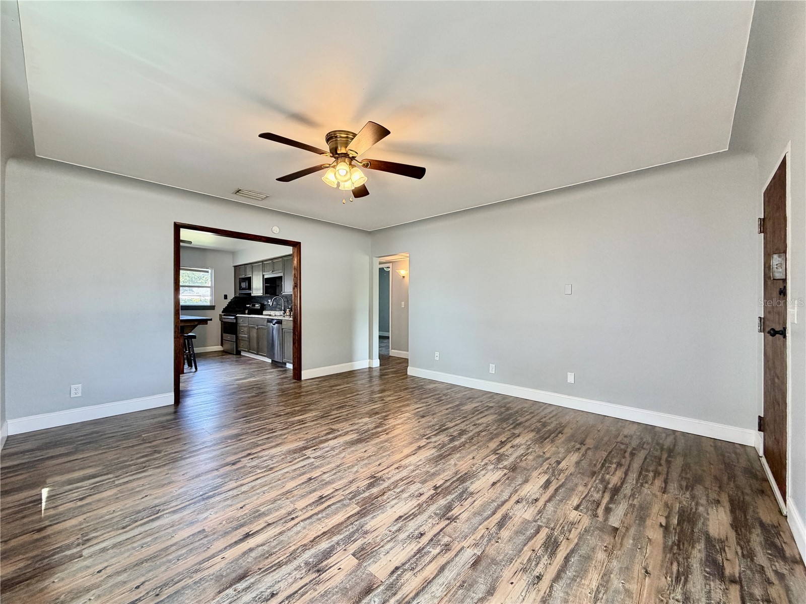 4227 5th Avenue N Saint Petersburg FL 33713 TB8515971 image3