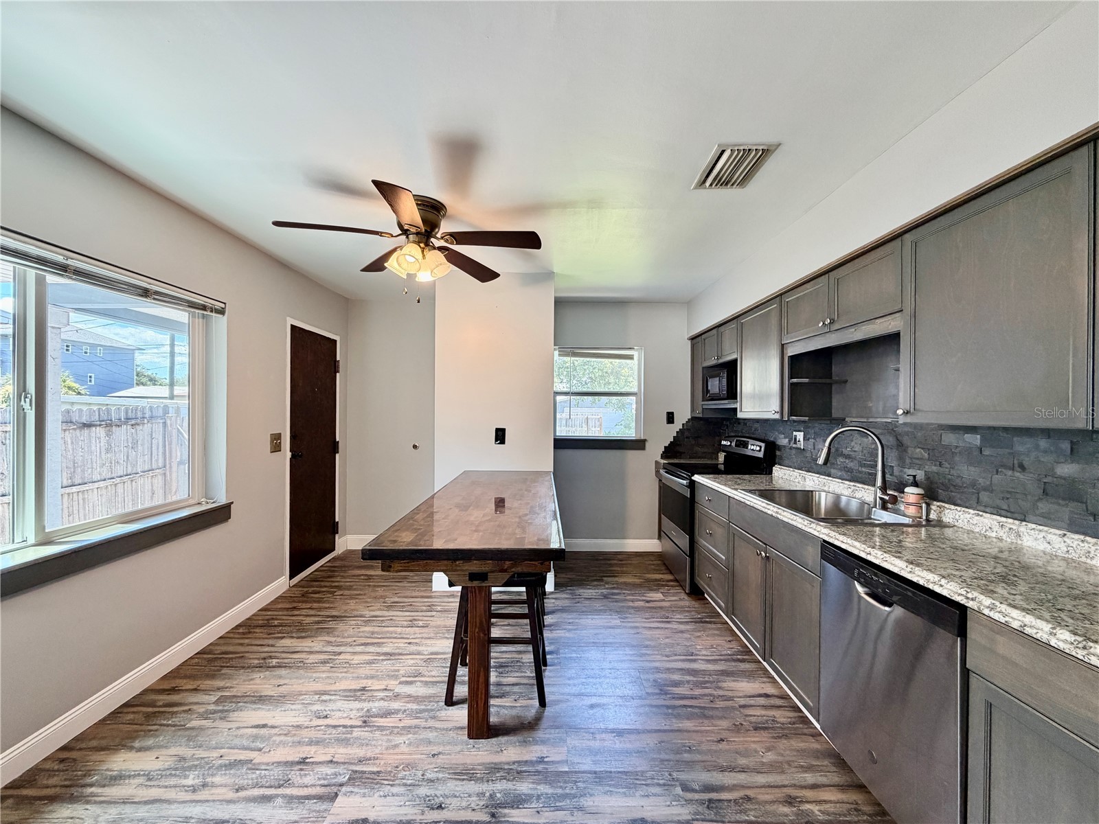 4227 5th Avenue N Saint Petersburg FL 33713 TB8515971 image6