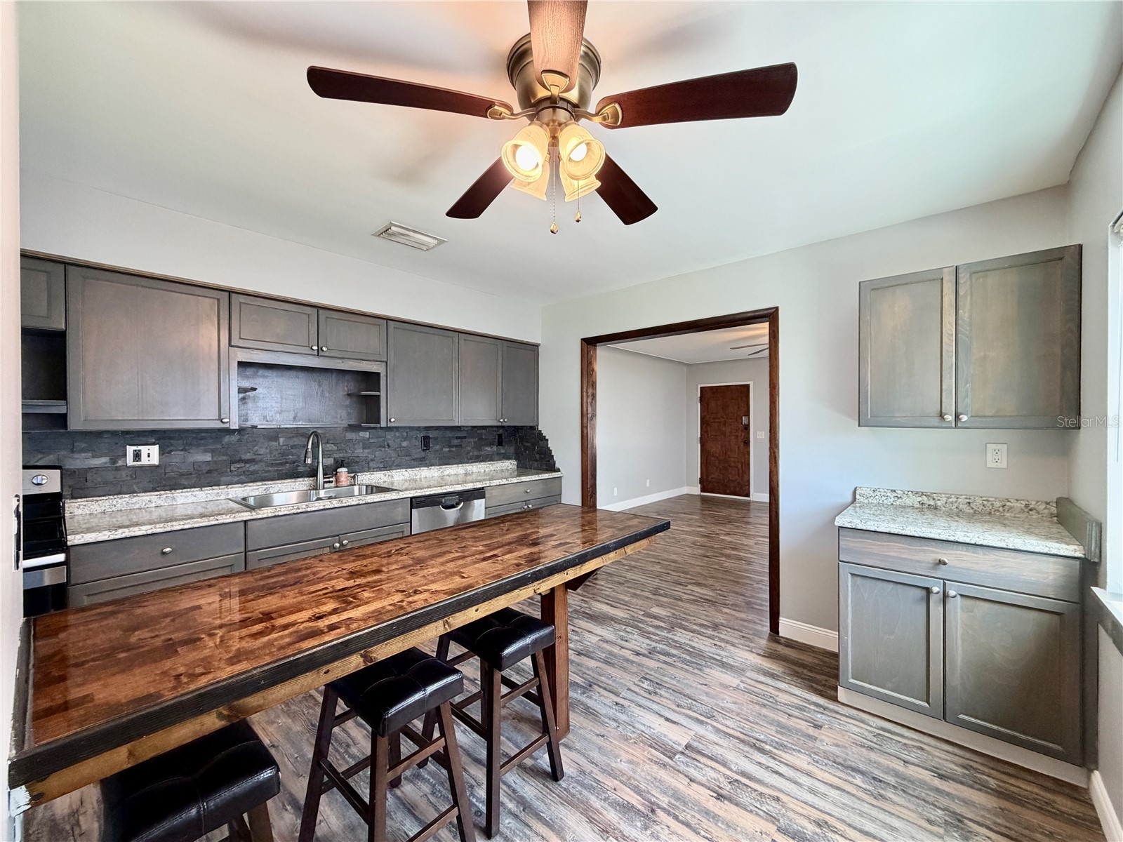 4227 5th Avenue N Saint Petersburg FL 33713 TB8515971 image7