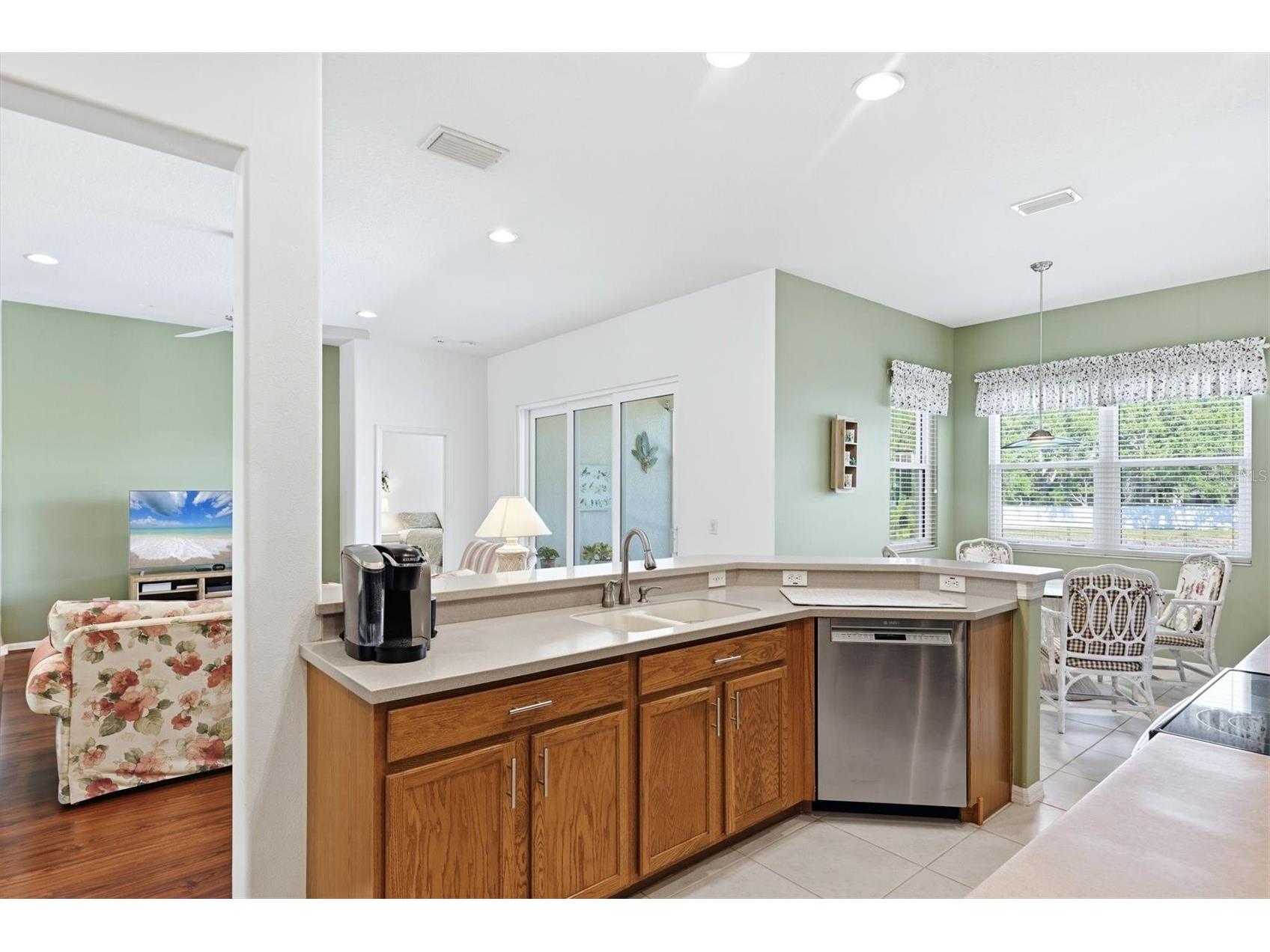 4227 61st Avenue E Bradenton FL 34203 A4692041 image24