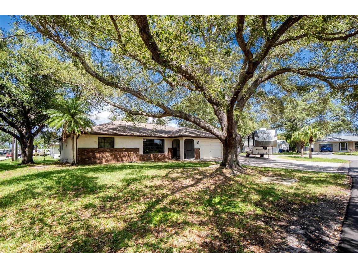 4227 Blossom Rd  
