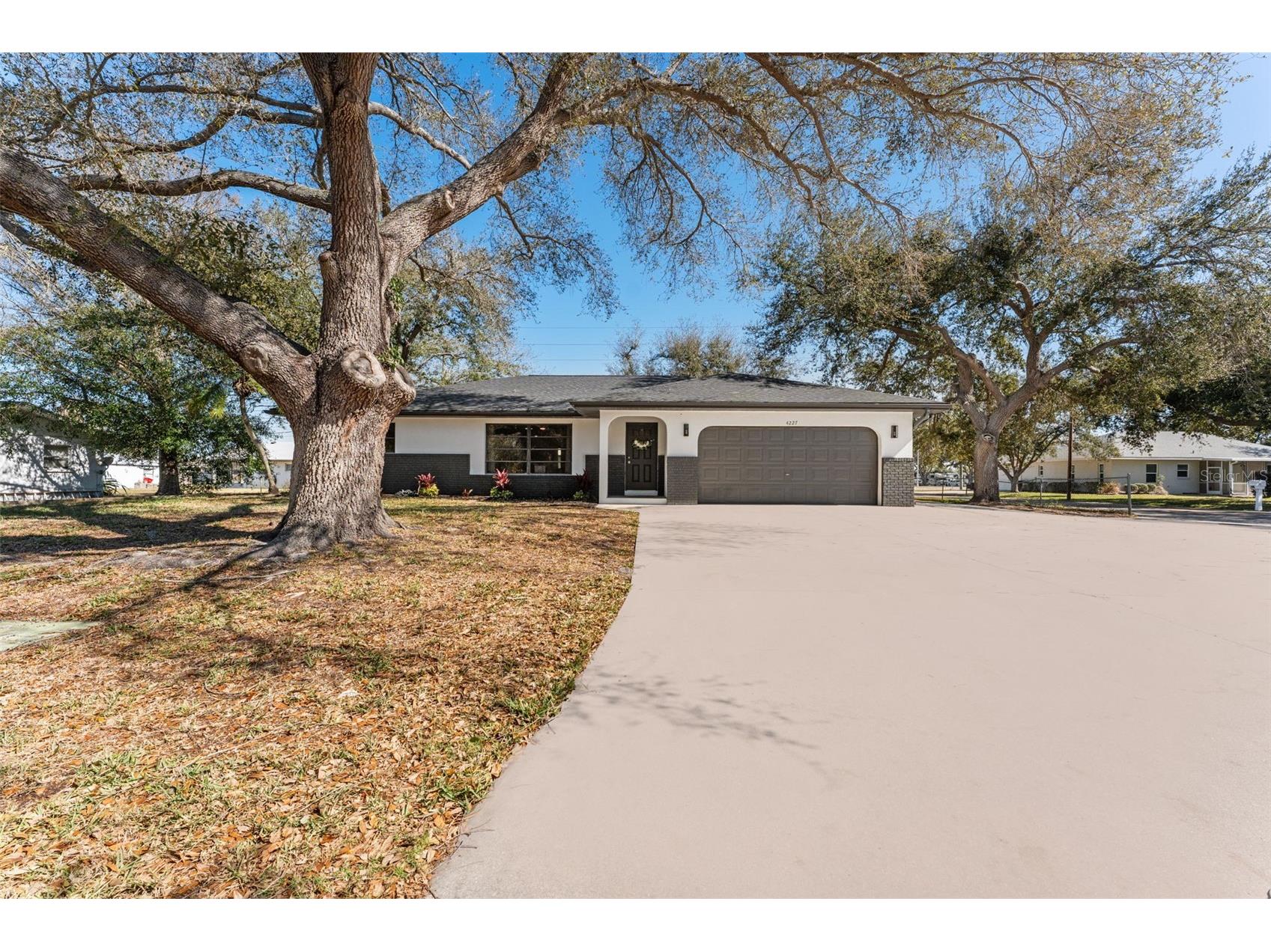 4227 Blossom Road Venice FL 34293 TB8468322 image1