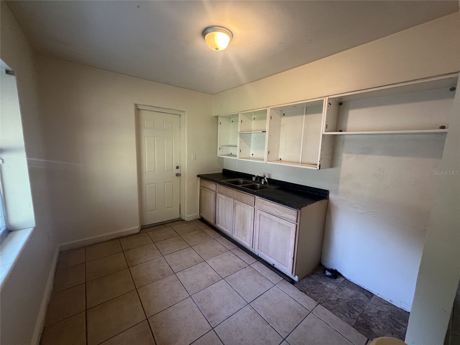 4227 Lake Lawne Avenue Orlando FL 32808 O6422454 image7